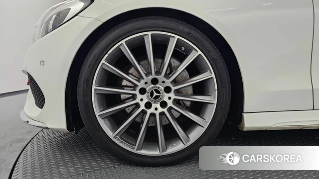 Mercedes-Benz C-Class W205 id 4587428 из Кореи 24