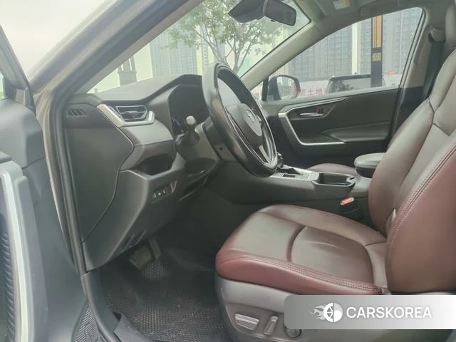 Toyota RAV4 Rongfang 2021 Шампань из Китая, фото 4