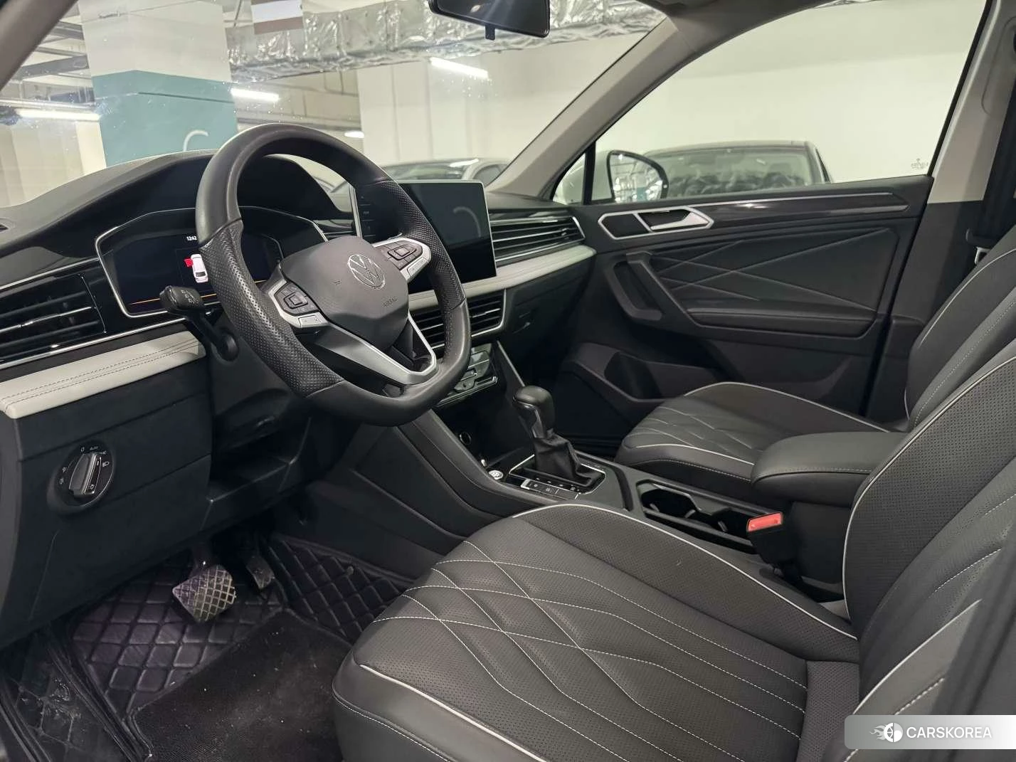 Volkswagen Tiguan L id 4441351 из Китая 9