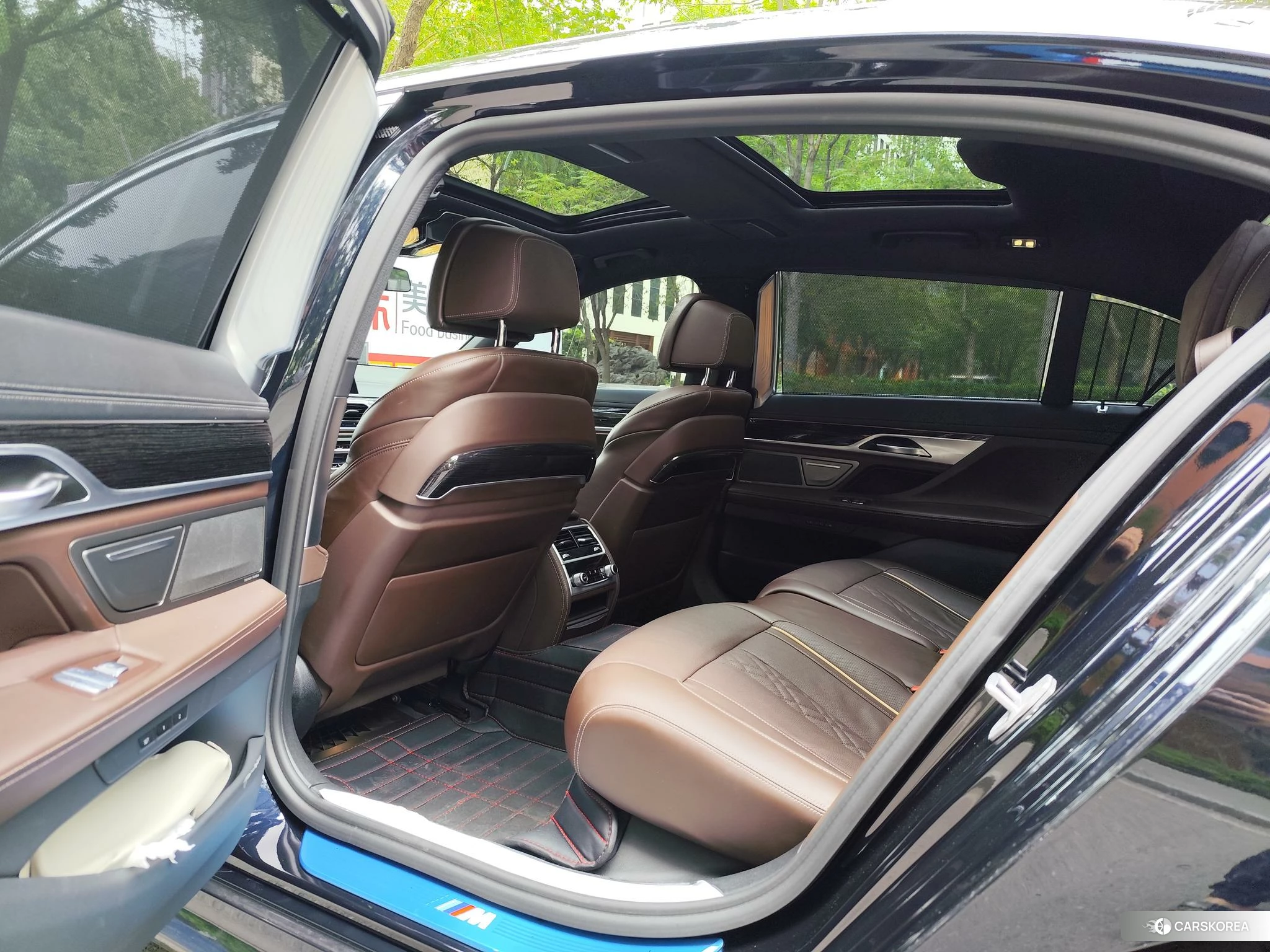 BMW 7 series 2021 Черный из Китая, фото 4