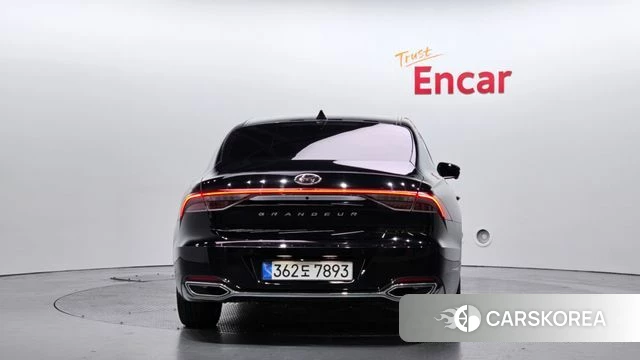 Hyundai The New Grandeur IG id 4518786 из Кореи 25