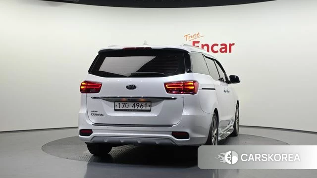 Kia The New Carnival id 4411017 из Кореи 14