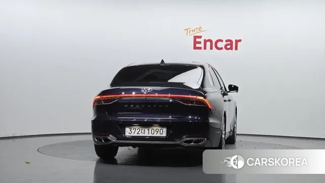 Hyundai The New Grandeur IG id 3508642 из Кореи 14