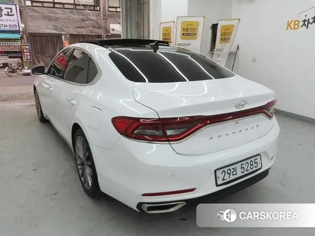 Hyundai Grandeur IG id 3494474 из Кореи 14