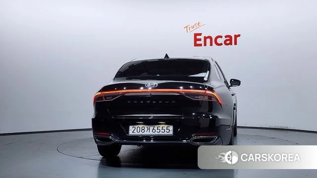 Hyundai The New Grandeur IG id 4637654 из Кореи 29
