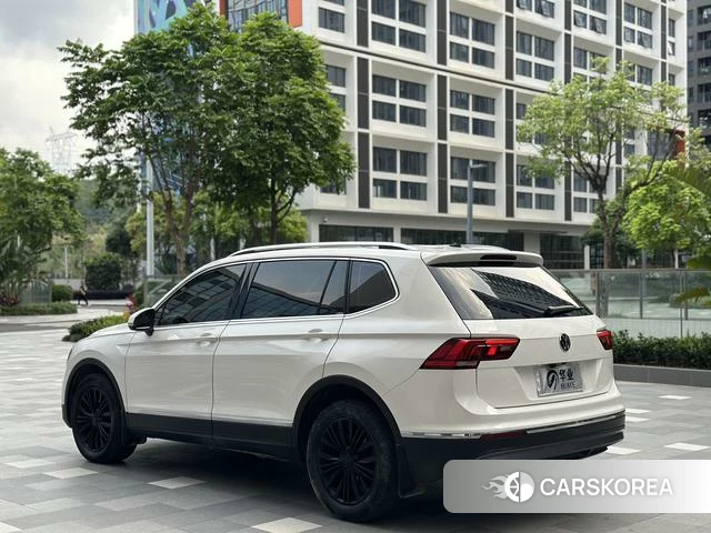 Volkswagen Tiguan L id 4277436 из Китая 8
