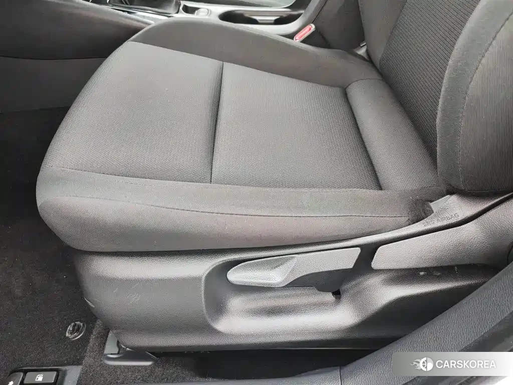 Toyota Levin id 4628138 из Китая 18