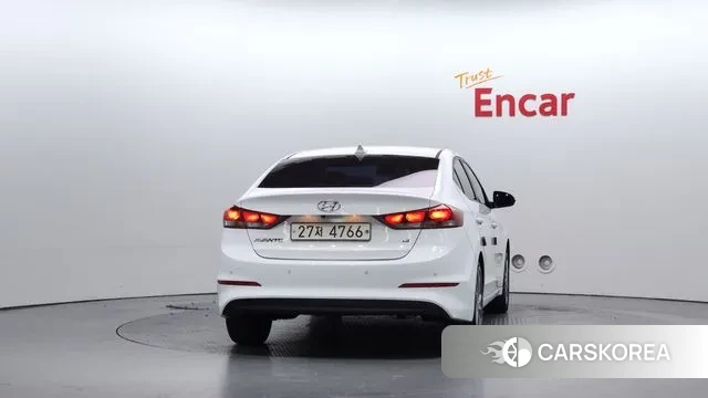 Hyundai Avante AD id 3460138 из Кореи 14