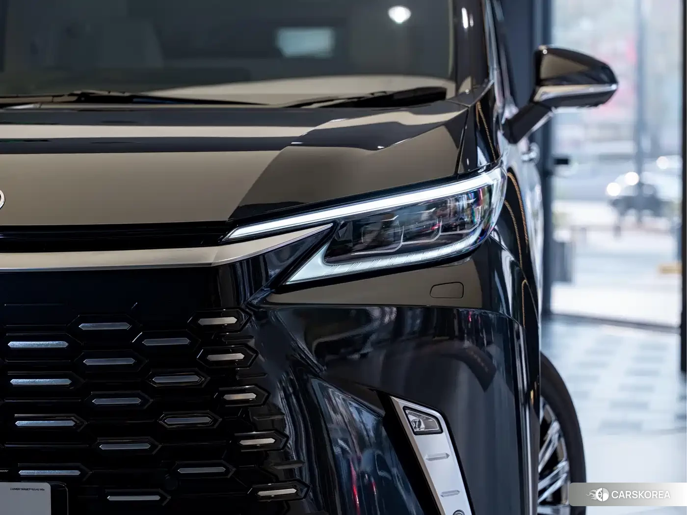 Lexus LM id 4628319 из Китая 12