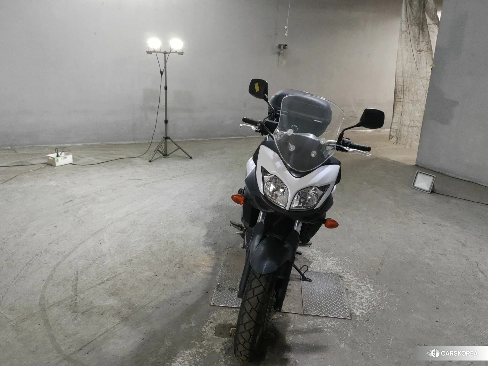 Проданный Suzuki V-STROM 650 DL650 2013 из Японии, фото 4