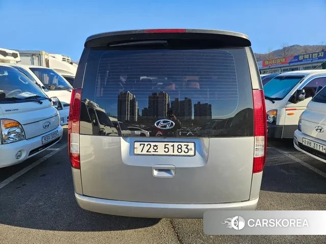 Hyundai Staria 2021 Серебряный из Кореи, фото 5