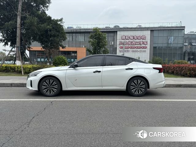 Nissan Teana id 4279041 из Китая 16