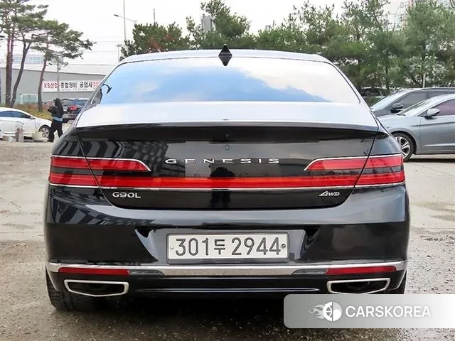 Genesis G90 id 3433816 из Кореи 14