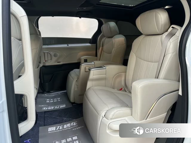 Toyota Grevia id 4301594 из Китая 21