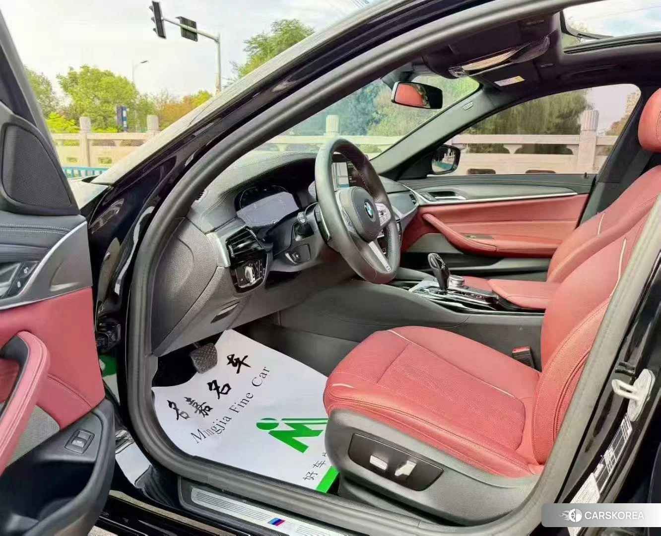 BMW 5 series 2023 Черный из Китая, фото 4