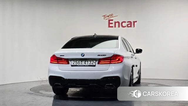 BMW 5 Series (G30) id 4619927 из Кореи 26