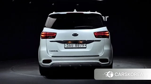 Kia The New Carnival id 2902800 из Кореи 14