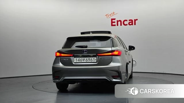Lexus CT200h id 4285767 из Кореи 27