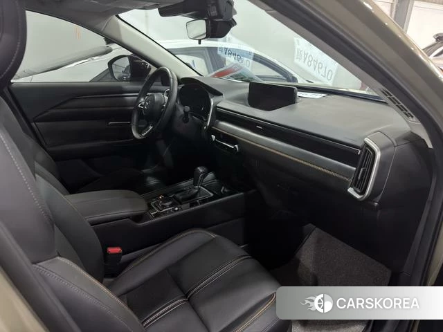 Mazda CX-50 line also 2023 Шампань из Китая, фото 4
