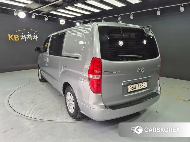 Hyundai The New Grand Starex id 3573436 из Кореи 14