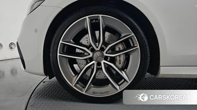 Mercedes-Benz E-Class W213 id 4755036 из Кореи 31