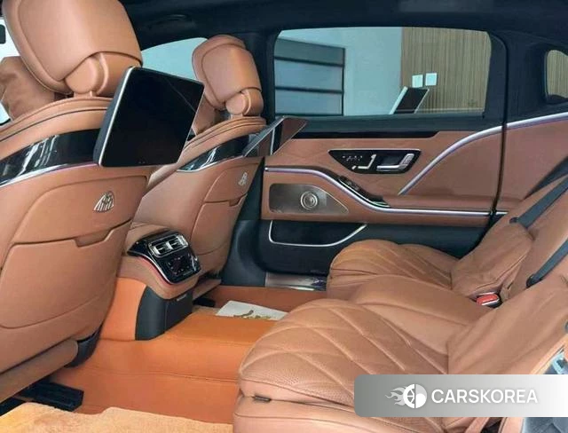 Mercedes-Benz Maybach S-class 2023 Черный из Китая, фото 4
