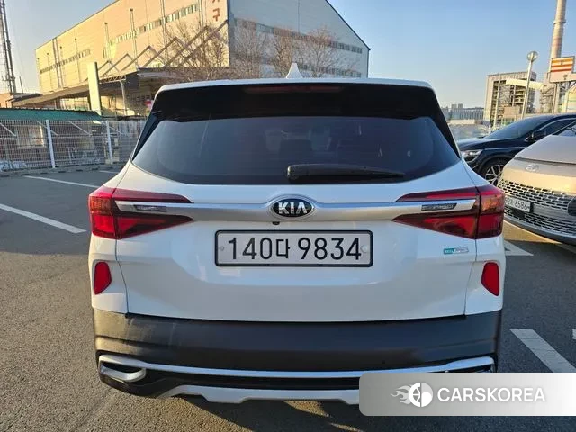 Kia Seltos id 3757066 из Кореи 14