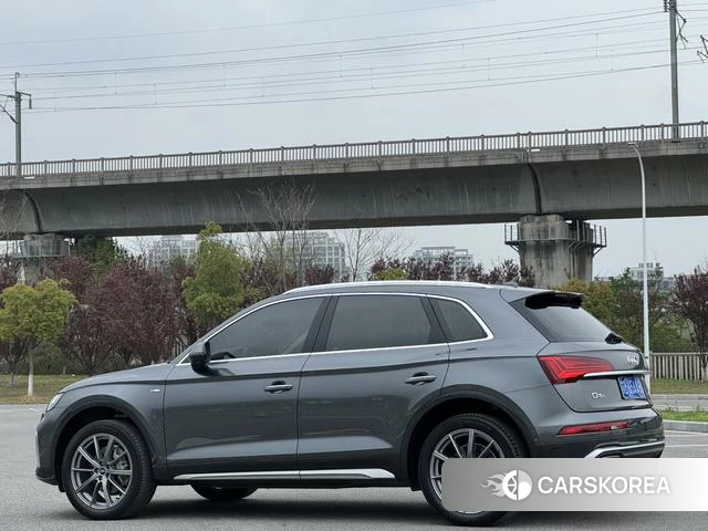 Audi Q5L id 4212430 из Китая 15