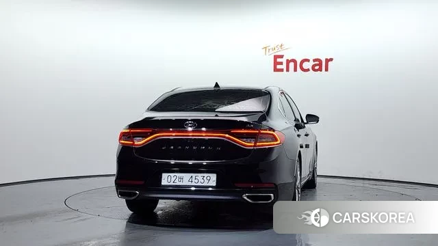 Hyundai Grandeur IG id 3449830 из Кореи 14