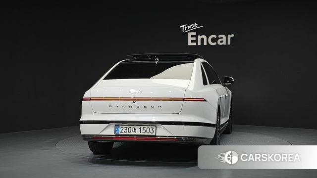 Hyundai Grandeur (GN7) id 4578873 из Кореи 28