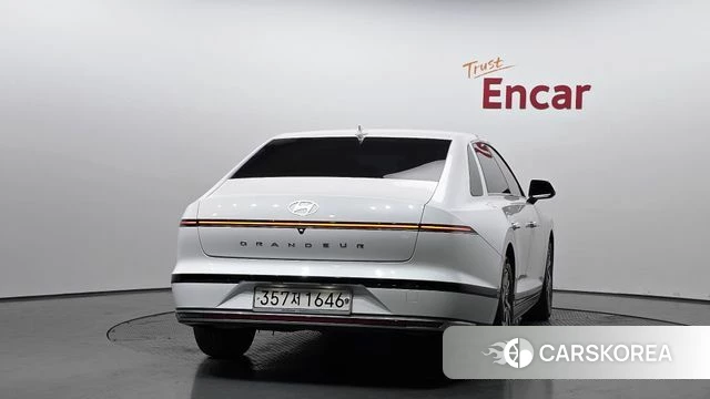 Hyundai Grandeur (GN7) id 3838490 из Кореи 14