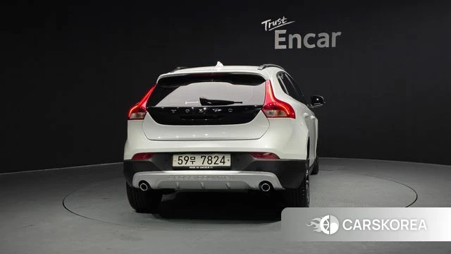 Volvo V40 Cross-Country id 3917026 из Кореи 14