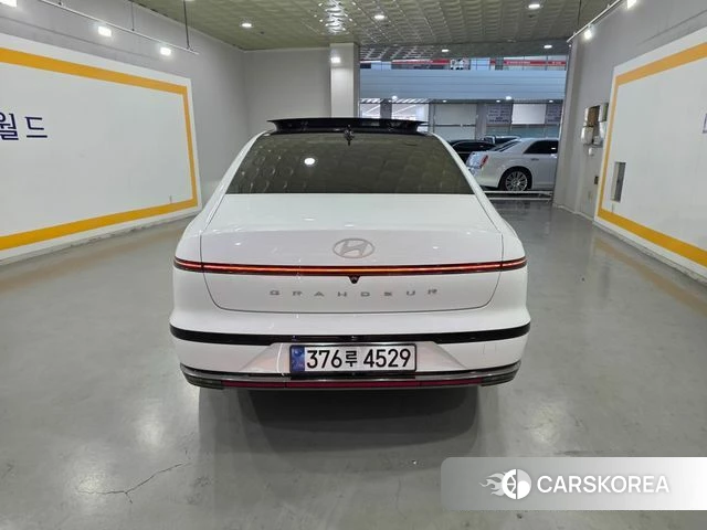 Hyundai Grandeur (GN7) id 4401312 из Кореи 14
