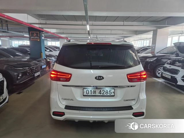 Kia The New Carnival id 3899950 из Кореи 14