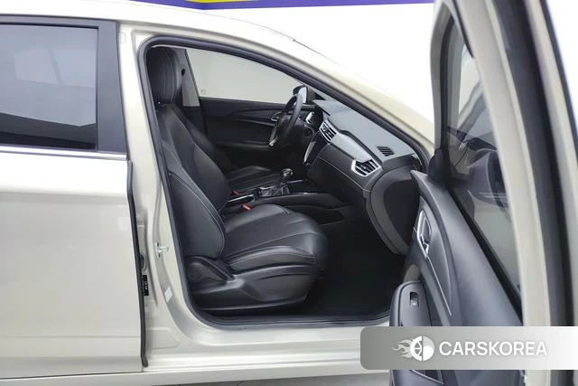 Roewe i5 id 3909143 из Китая 11