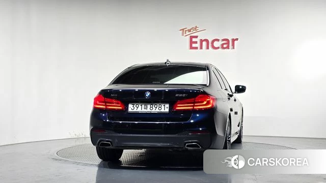 BMW 5 Series (G30) id 4855862 из Кореи 26