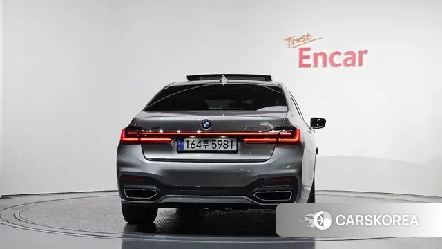 BMW 7 Series (G11) id 3385185 из Кореи 14