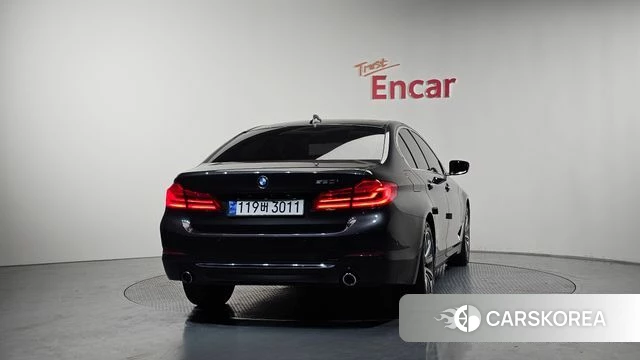 BMW 5 Series (G30) id 3966380 из Кореи 14