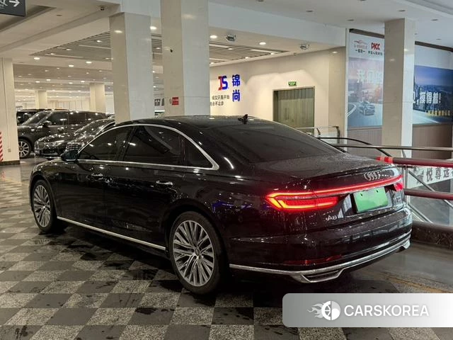 Audi A8 2021 Черный из Китая, фото 4