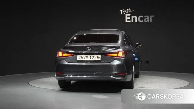 Lexus ES300h 7th generation id 3011405 из Кореи 14