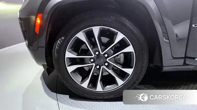 Jeep Grand Cherokee (WL) id 3787487 из Кореи 14