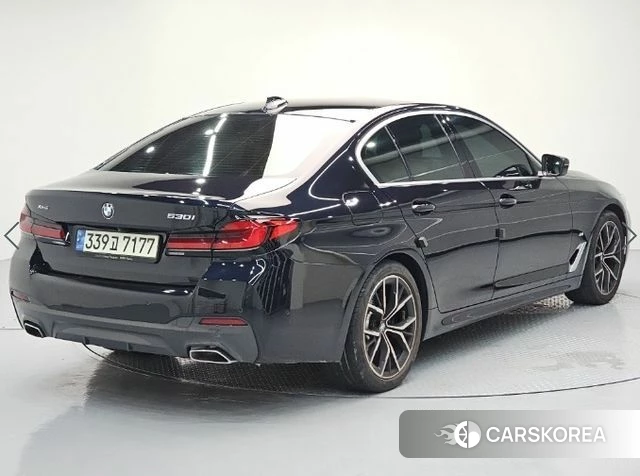BMW 5 Series (G30) id 4495684 из Кореи 13