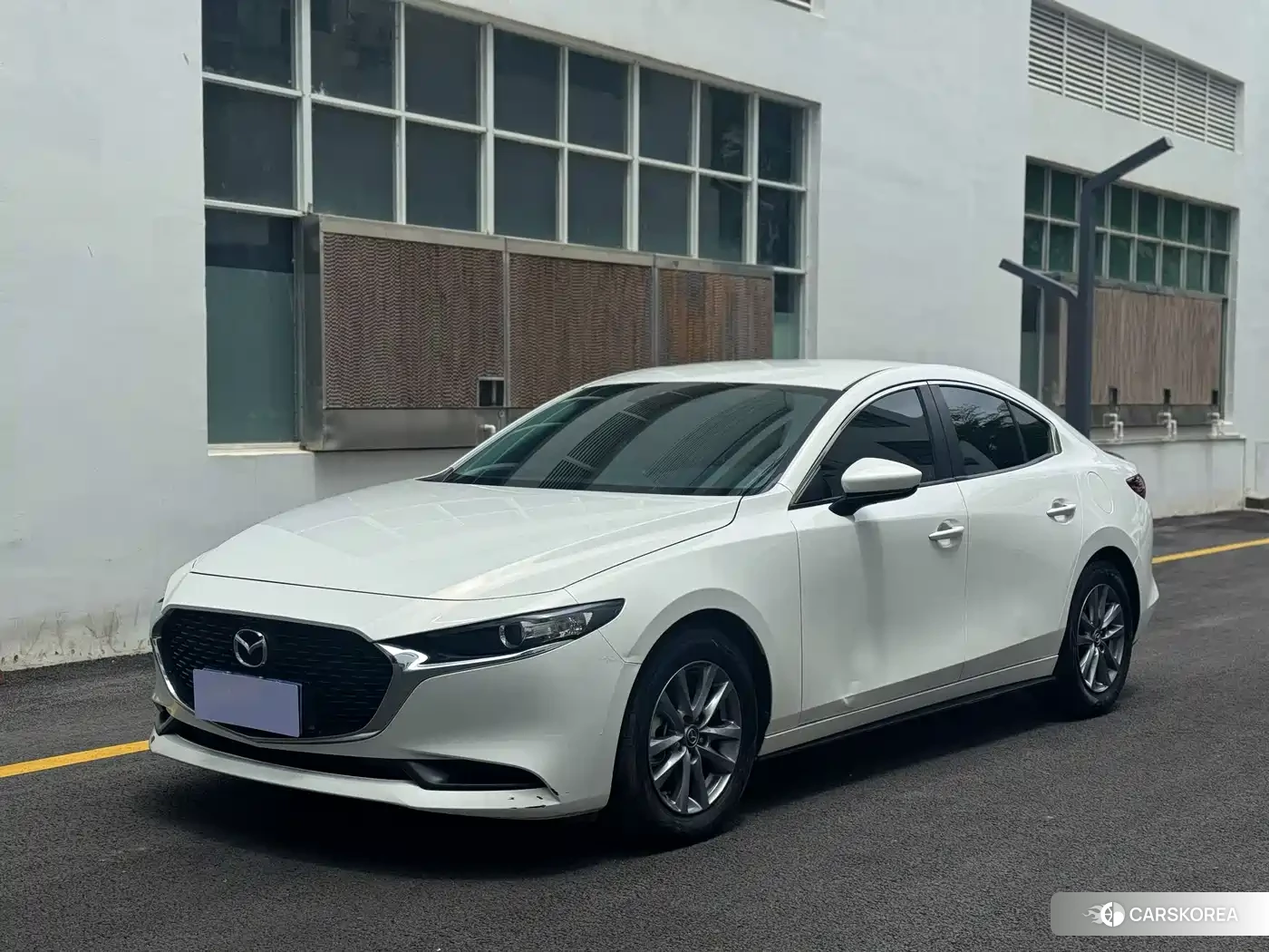 Mazda 3 2024 Белый из Китая, фото 4