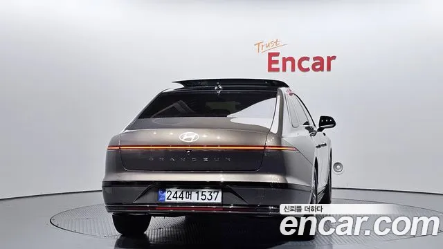 Hyundai Grandeur (GN7) id 2800064 из Кореи 14