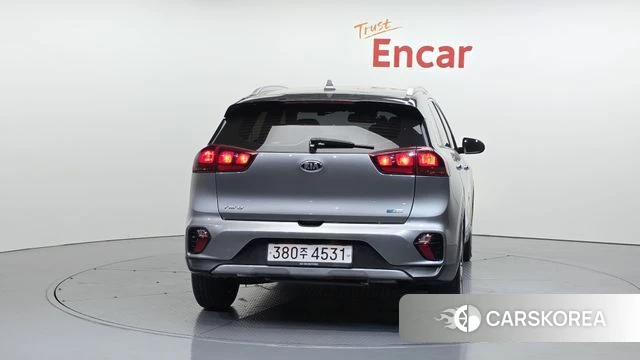 Kia The New Niro id 4520078 из Кореи 14