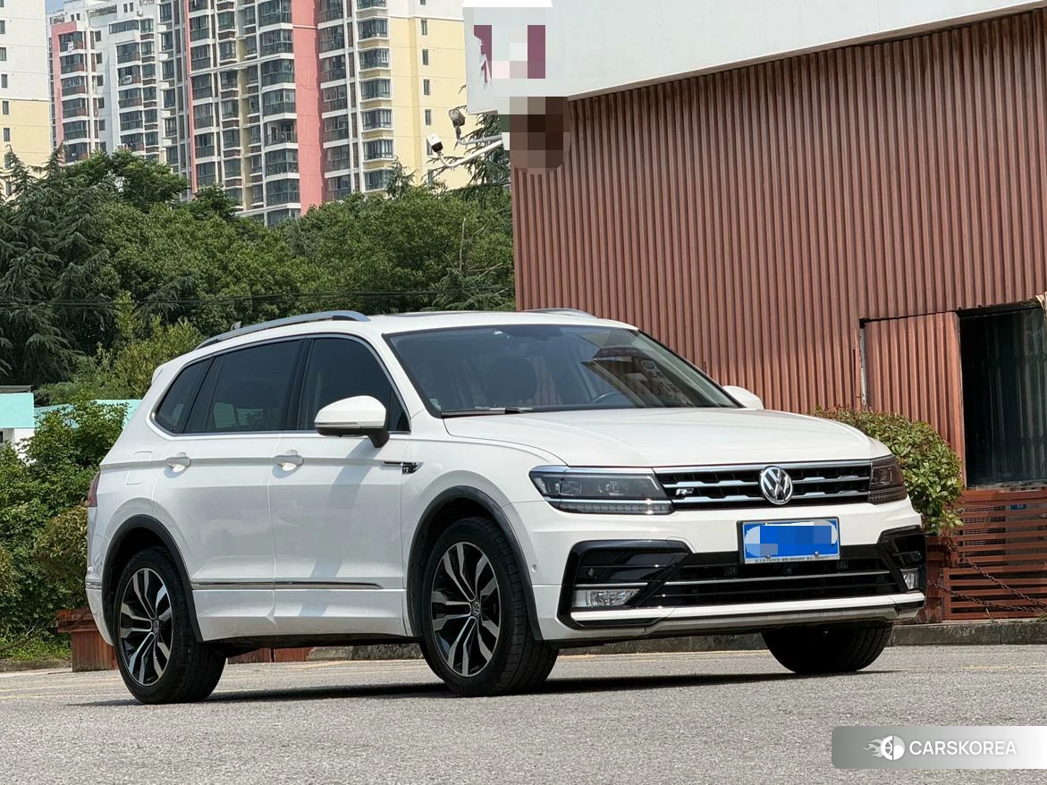 Volkswagen Tiguan L id 4510389 из Китая 20