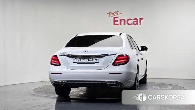 Mercedes-Benz E-Class W213 id 4586925 из Кореи 26