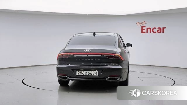 Hyundai The New Grandeur IG Hybrid id 4303272 из Кореи 14