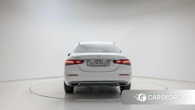 Mercedes-Benz E-Class W213 id 4602840 из Кореи 14