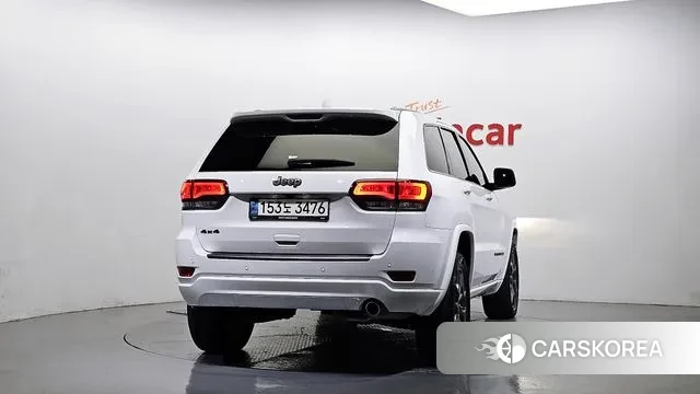 Jeep Grand Cherokee id 3290874 из Кореи 14